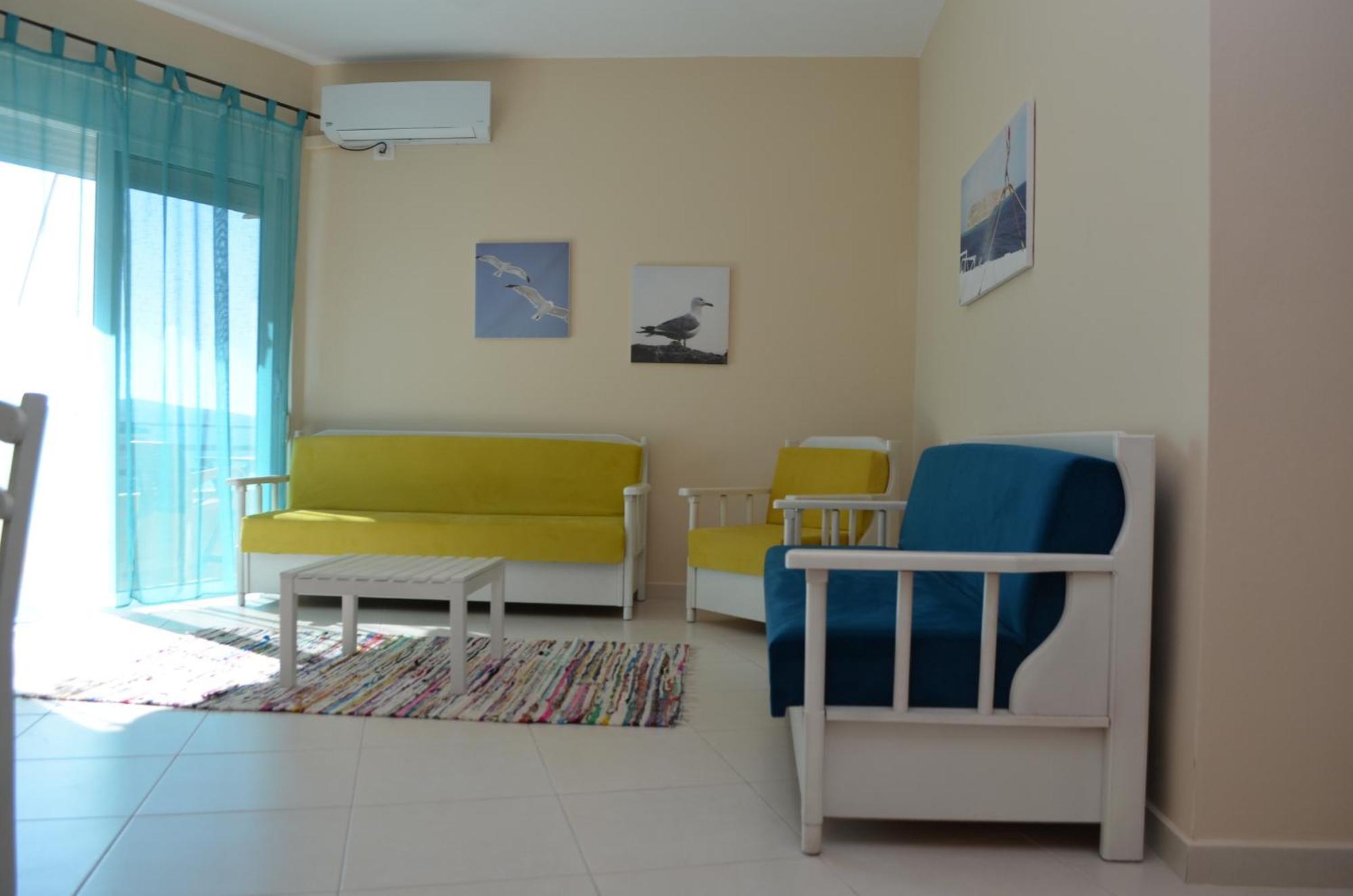 Saranda Holiday Apartments Bagian luar foto