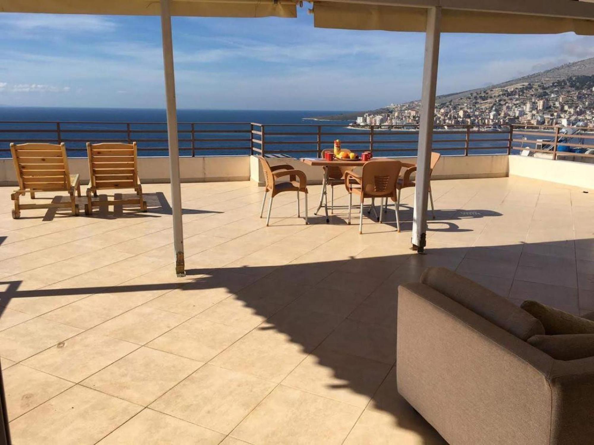 Saranda Holiday Apartments Bagian luar foto
