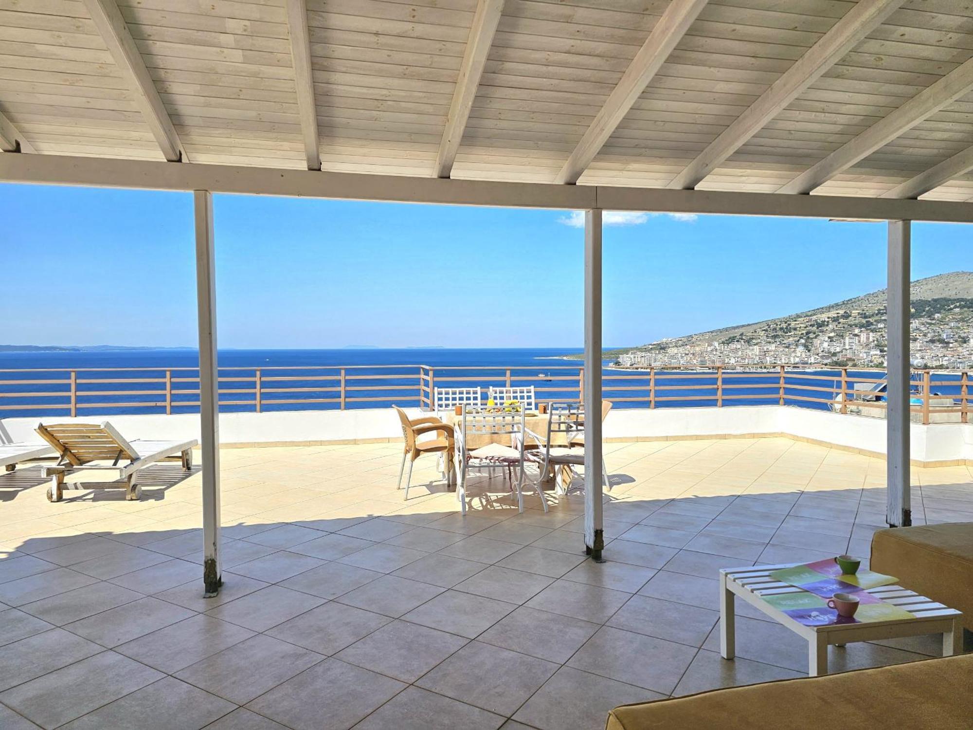 Saranda Holiday Apartments Bagian luar foto