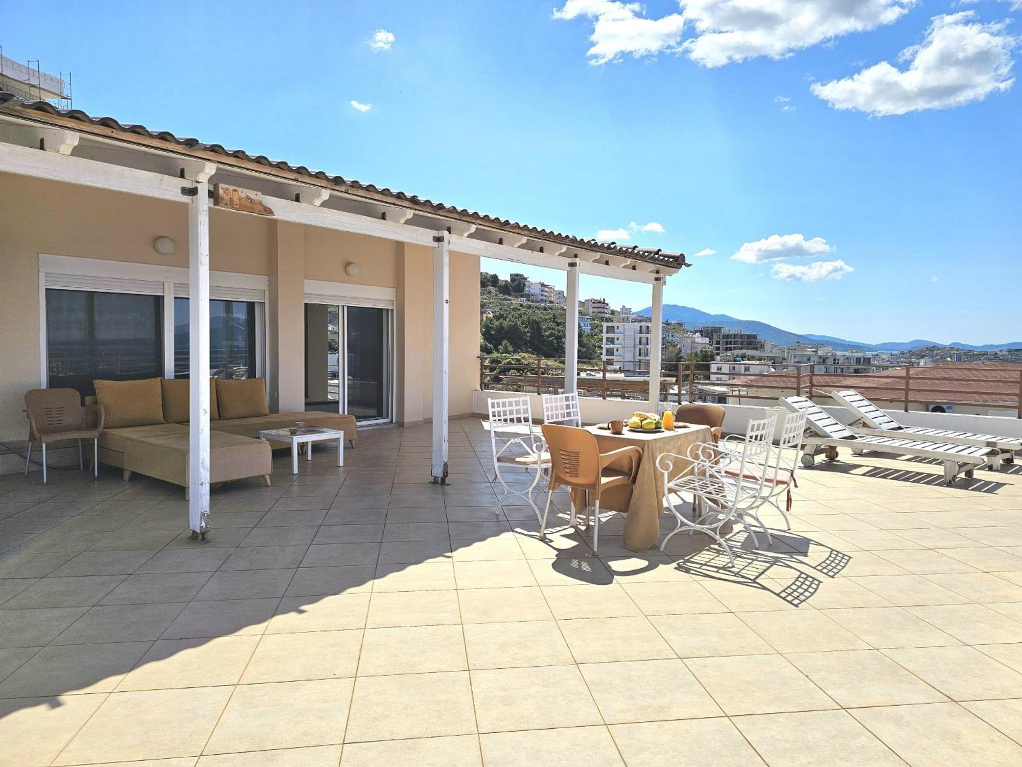 Saranda Holiday Apartments Bagian luar foto