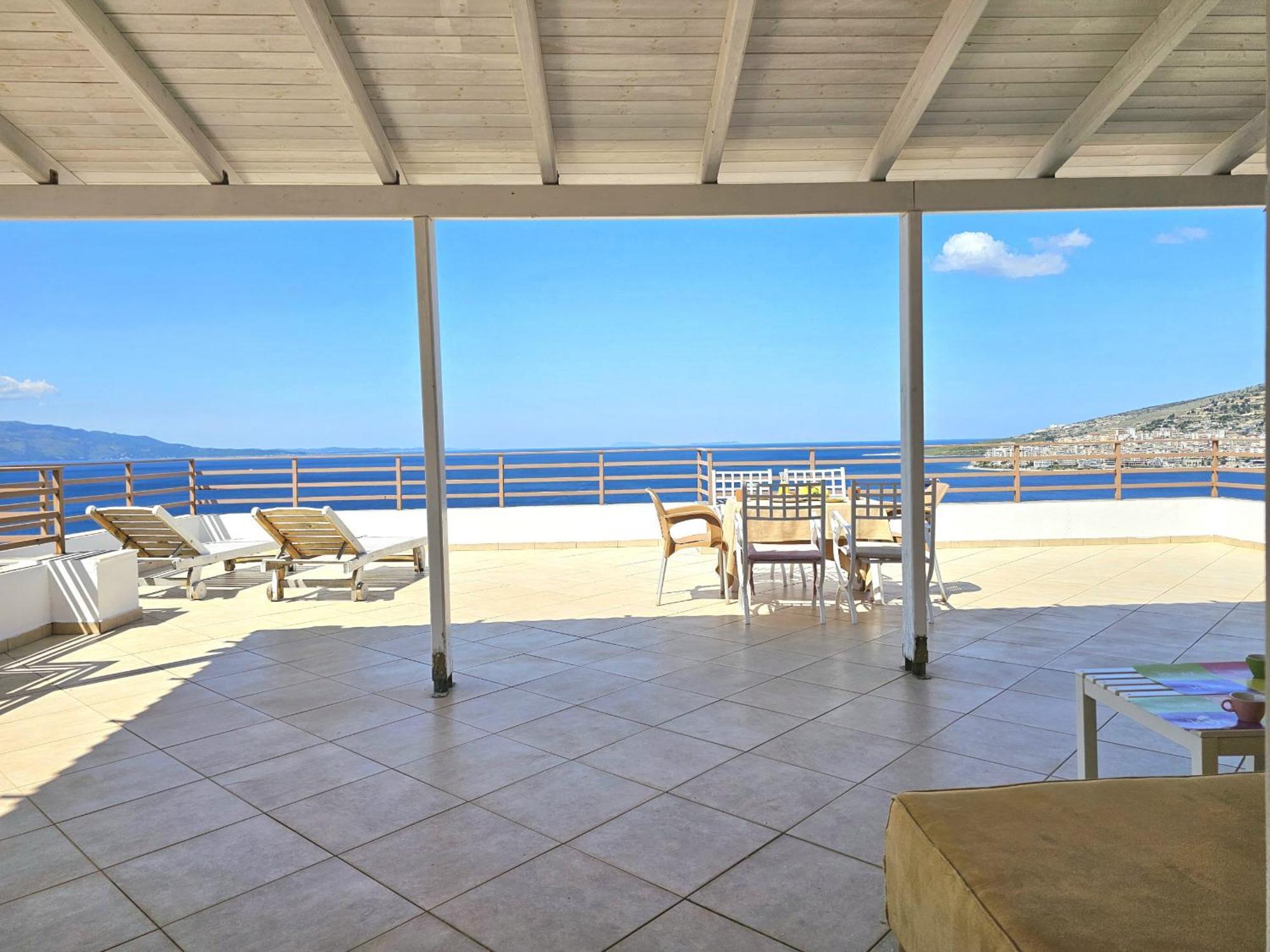 Saranda Holiday Apartments Bagian luar foto